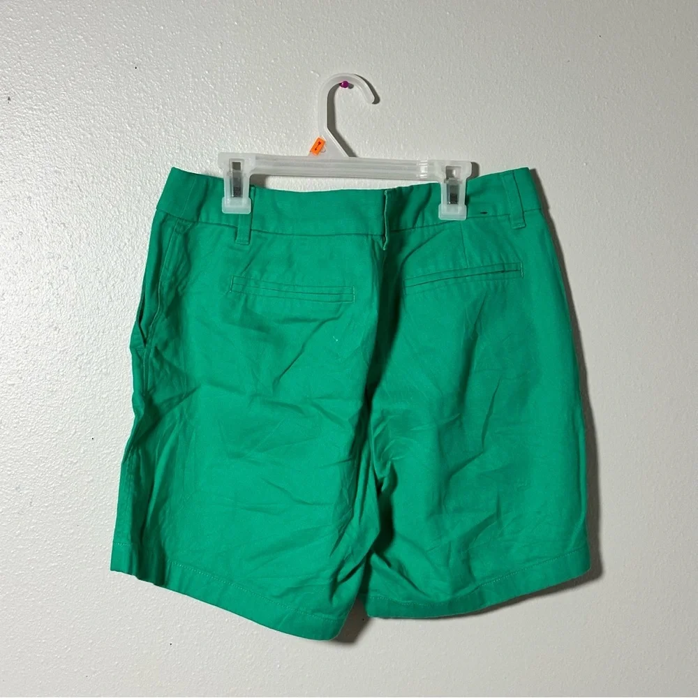 J. Crew Women's Green Casual Chino Shorts size‎ 8